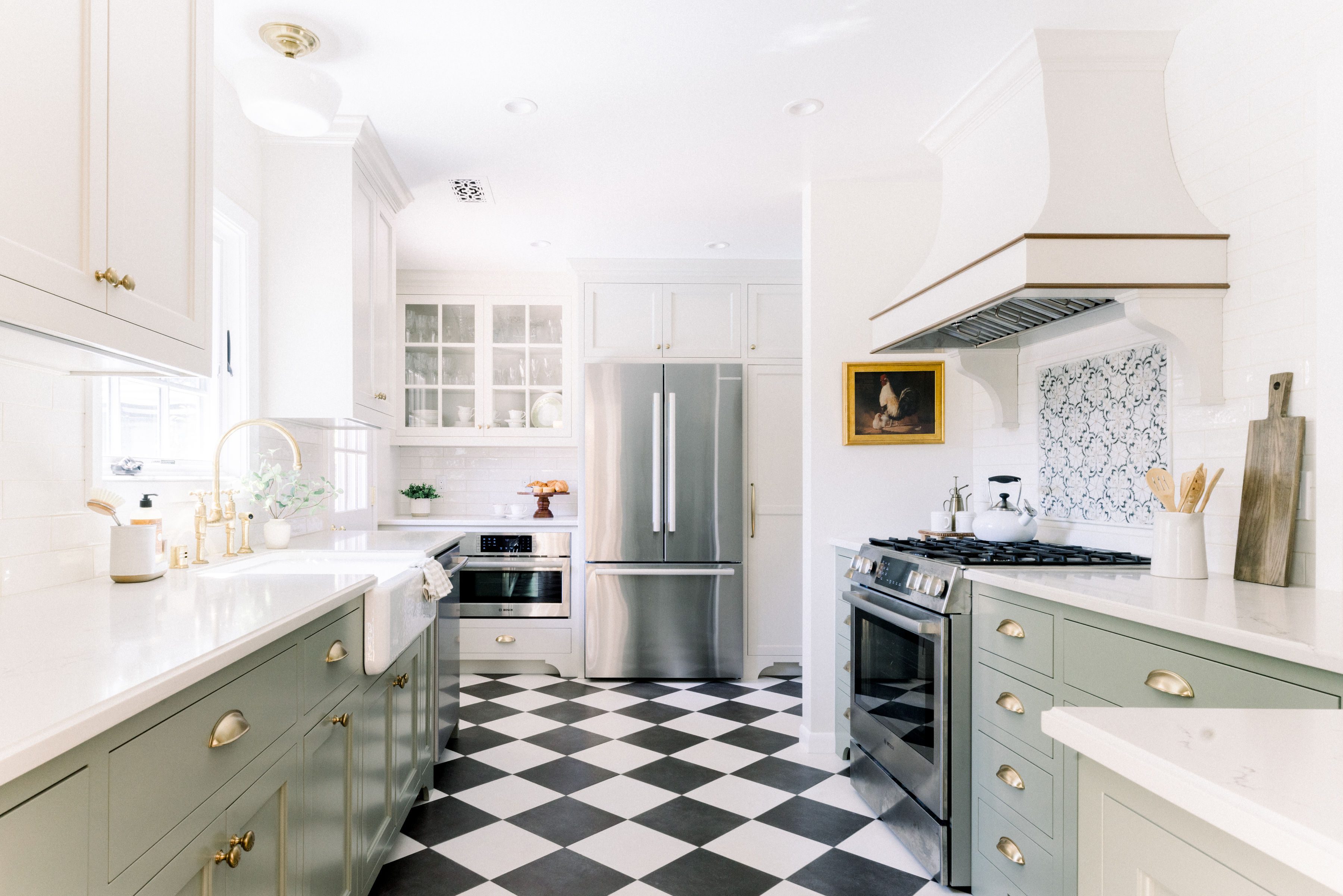 small kitchen remodel ceiling cabinets